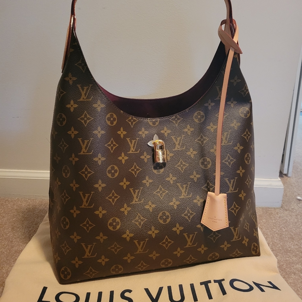 BN Louis Vuitton Flower Hobo